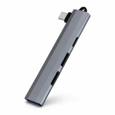 Dream King DK-H002 4-in-1 USB-C hub in retail packaging